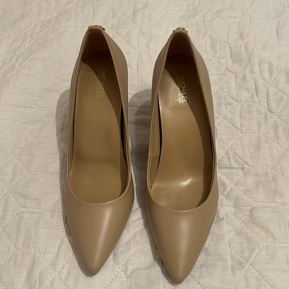 Michael Kors Alina Flex Leather Pumps